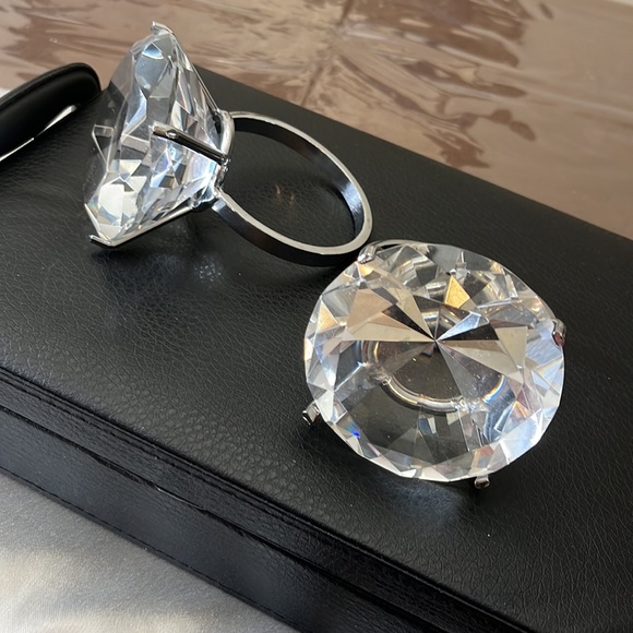 2 Cut Glass VERY LARGE Faux Diamond Ring Engagement Party for Table Deco - Picture 1 of 7